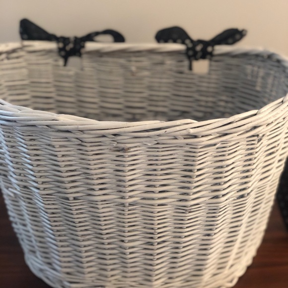 Wicker Bicycle Basket - Picture 3 of 6